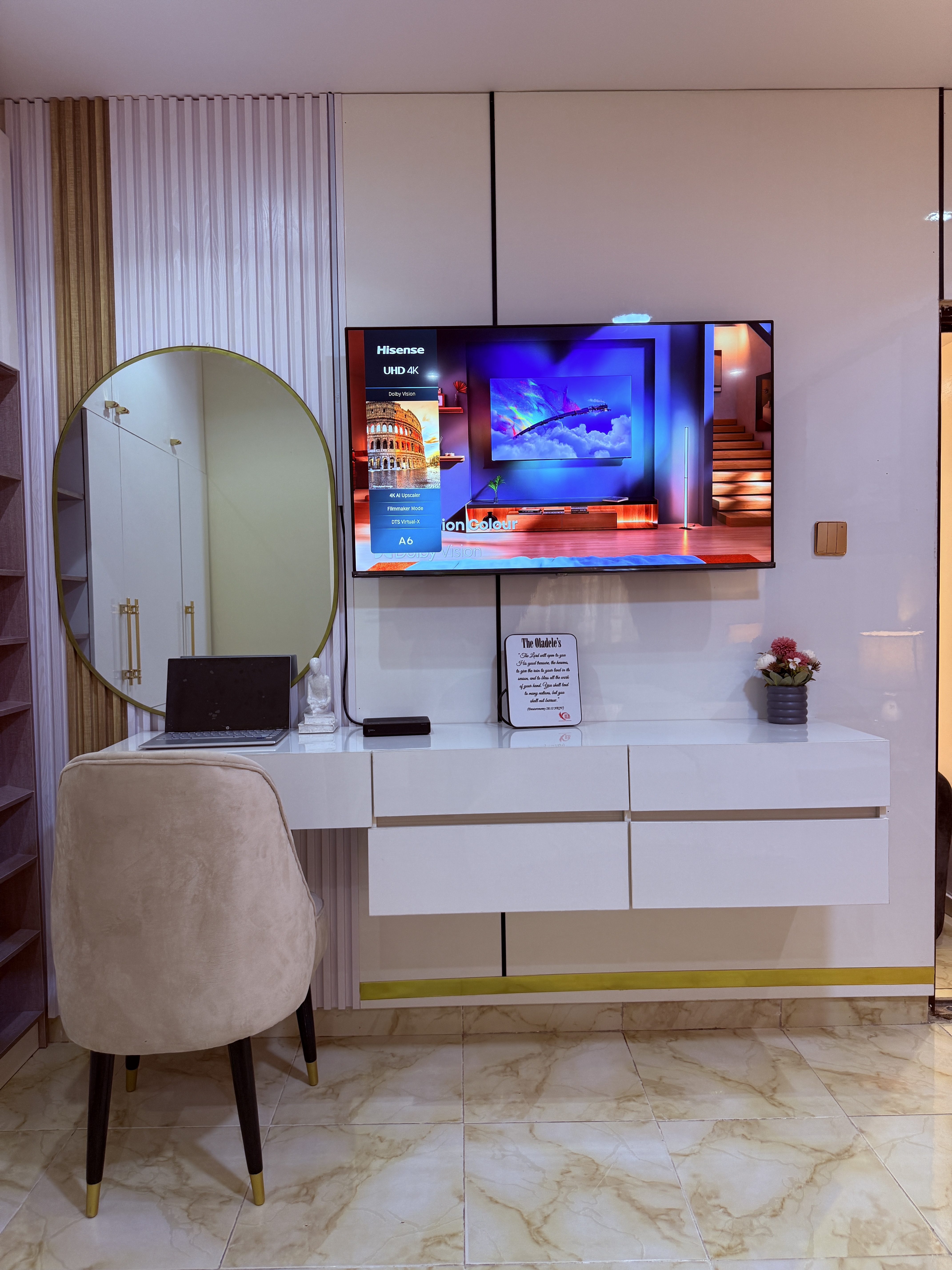 Redemption City Villa gallery image 15