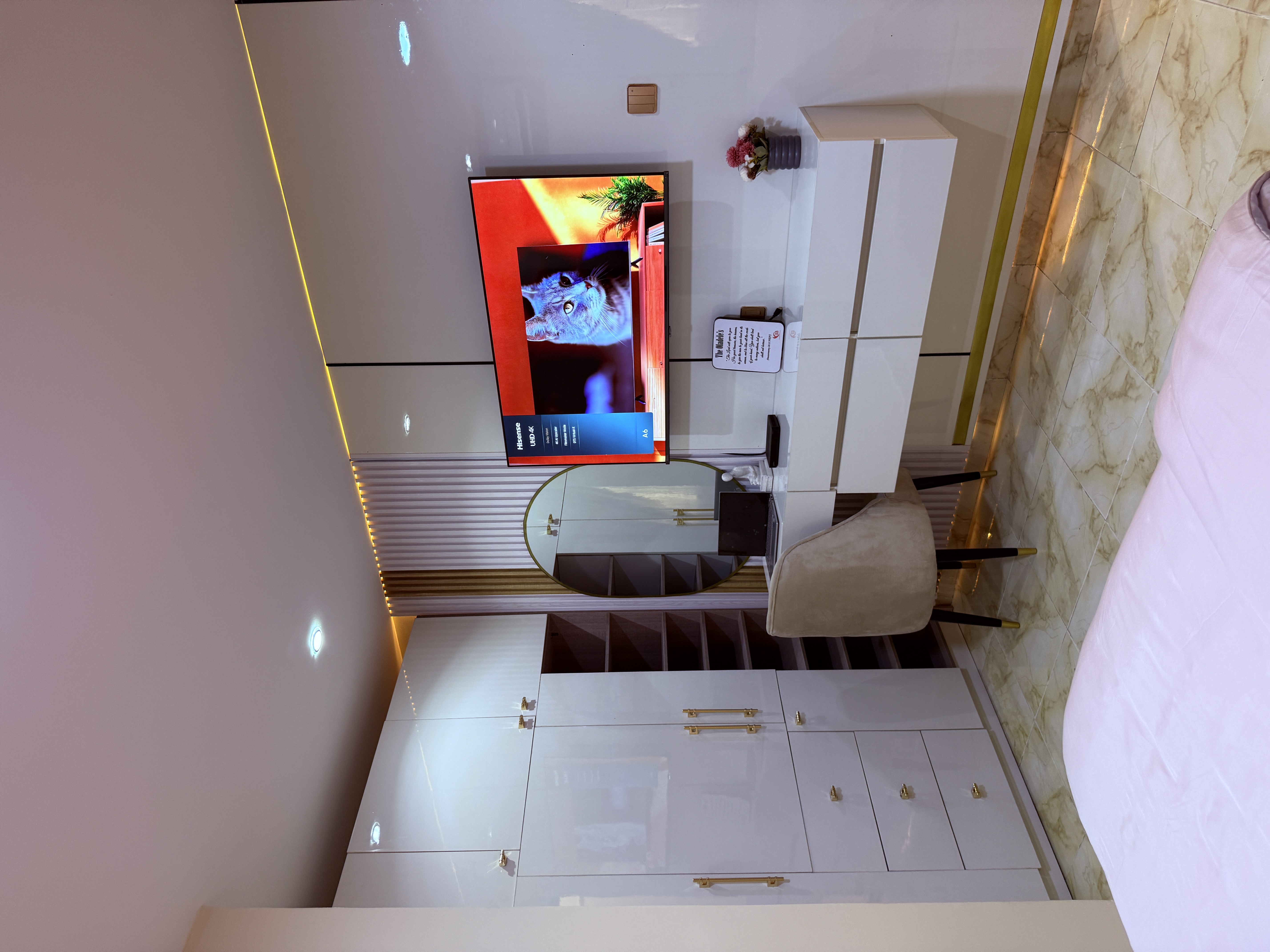 Redemption City Villa gallery image 17